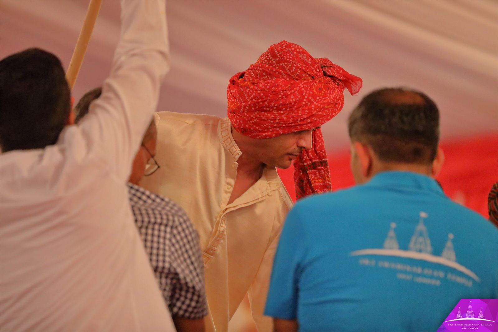 ©1987-2017 SKS Swaminarayan Temple East London